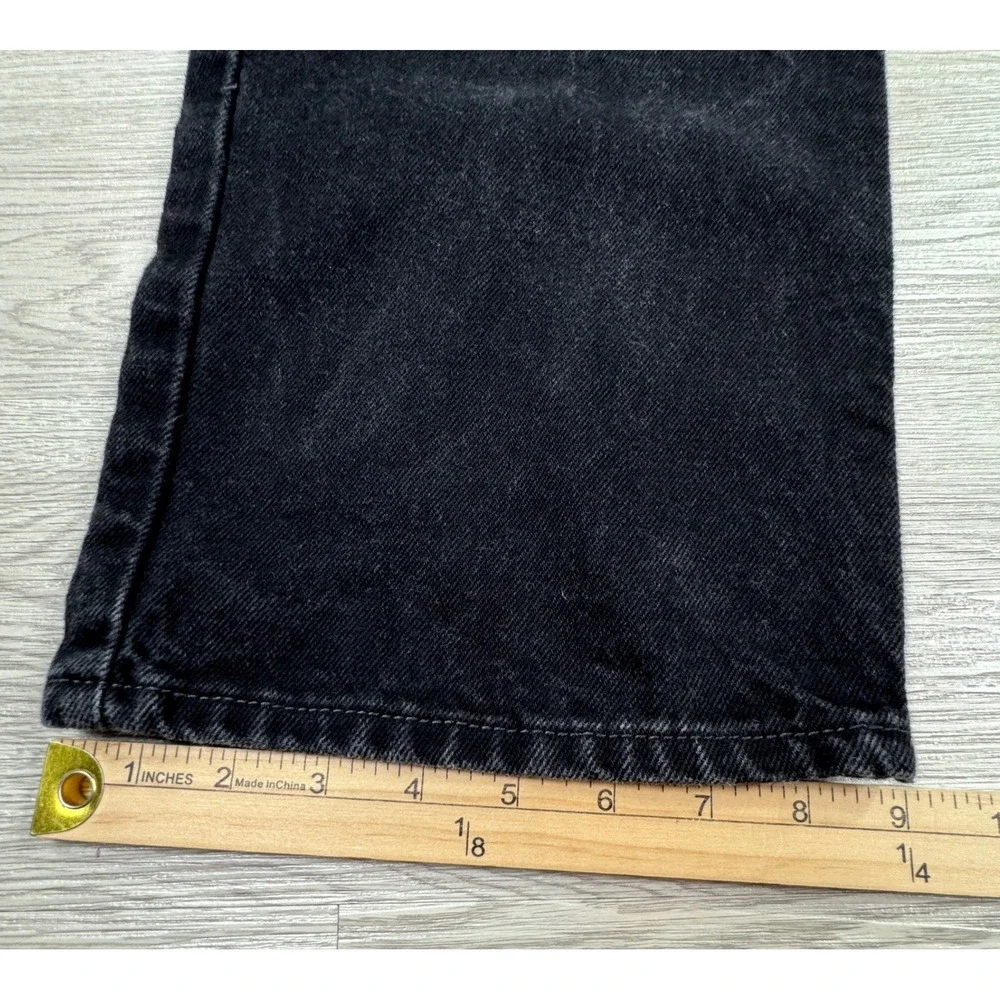 Levis black thank fit